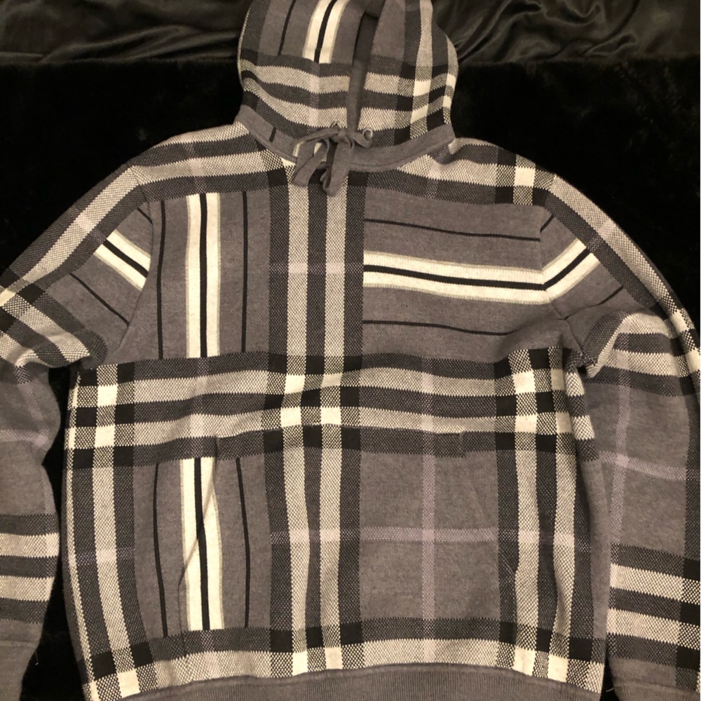 Burberry hoodie gray